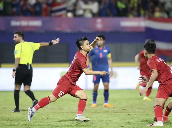 Việt Nam gặp Thái Lan sẽ là trận chung kết SEA Games trong mơ với người Thái. ẢNH: ANH PHƯƠNG Việt Nam gặp Thái Lan sẽ là trận chung kết SEA Games trong mơ với người Thái. ẢNH: ANH PHƯƠNG