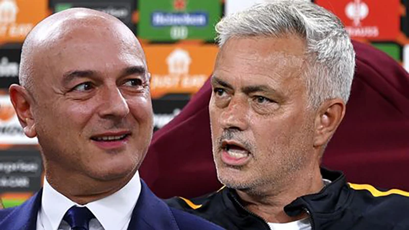 Mourinho ngầm chê trách chủ tịch Tottenham Levy. ẢNH: MIRROR