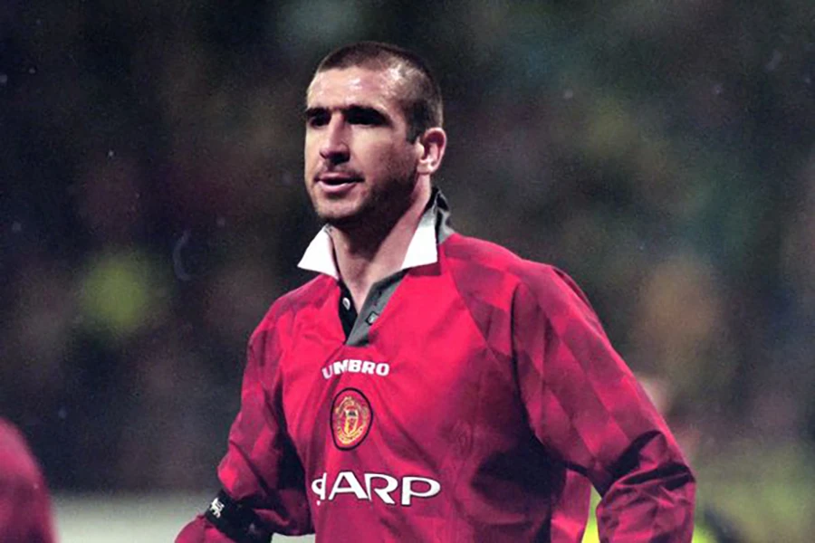 Cantona là huyền thoại bất tử trong lòng các fan Man United. ẢNH: GETTY