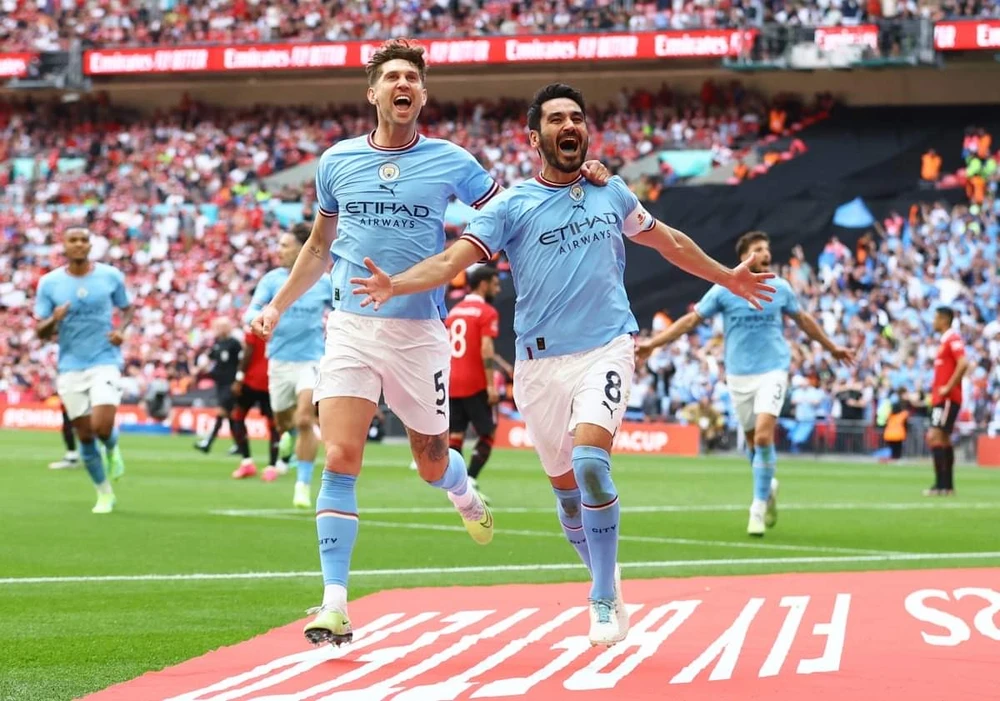 Gundogan tỏa sáng với cú đúp giúp Man City lên ngôi vô địch FA Cup. Ảnh: Reuters