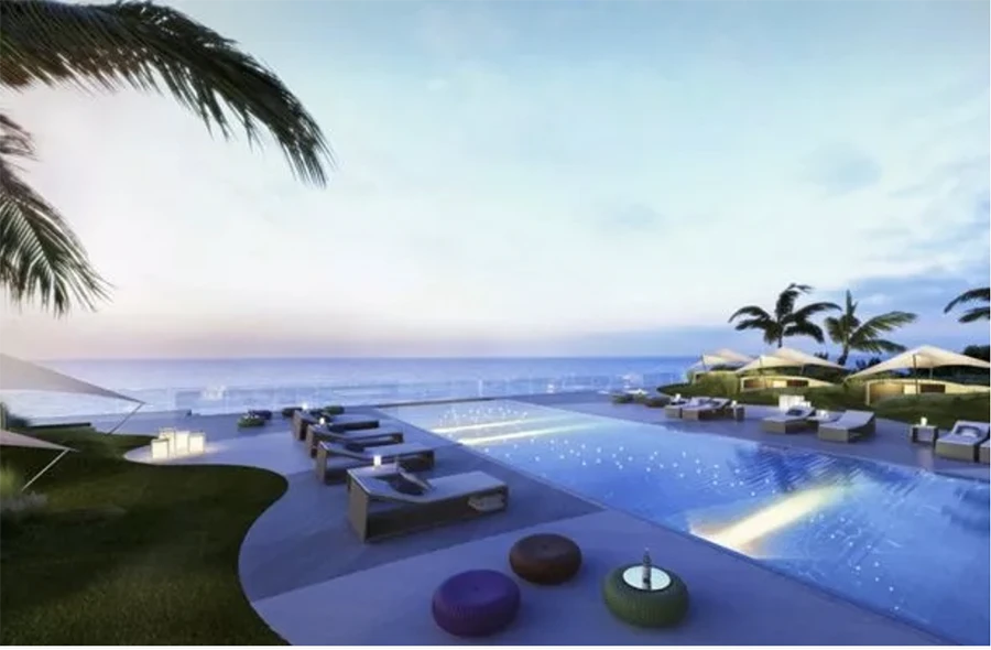 Căn hộ của Messi có bể bơi riêng, cùng lối đi đến các bể bơi khác. ẢNH: DAILY STAR