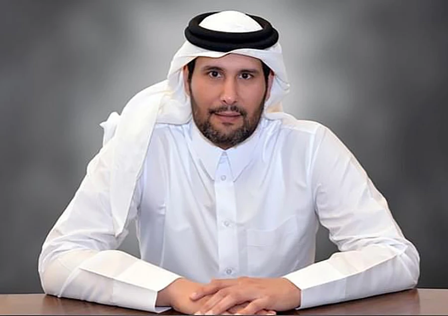 Sheikh Jassim tự tin đã trở lại cuộc đua mua MU. ẢNH: DAILY MAIL