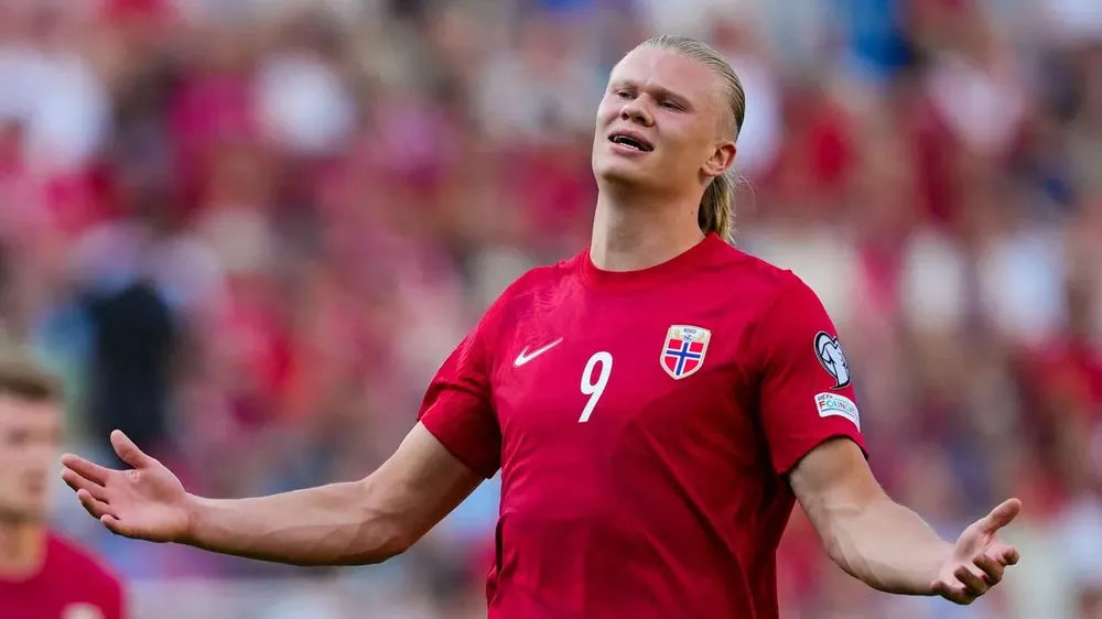 Chơi cho một đội tuyển không mạnh như Na Uy, Haaland rất khó tham dự các giải đấu lớn. ẢNH: GETTY Chơi cho một đội tuyển không mạnh như Na Uy, Haaland rất khó tham dự các giải đấu lớn. ẢNH: GETTY