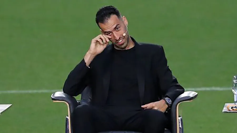 Sergio Butquets được xác nhận là bản hợp đồng thứ hai của Inter Miami, sau Lionel Messi. ẢNH: MIRROR