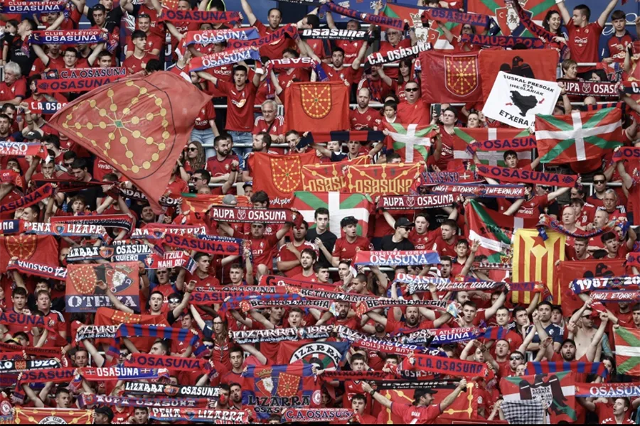 Bây giờ, fan Osasuna không thể chứng kiến đội bóng của mình đá cúp châu Âu. ẢNH: EPA Bây giờ, fan Osasuna không thể chứng kiến đội bóng của mình đá cúp châu Âu. ẢNH: EPA