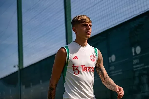 Cầu thủ "cây nhà lá vườn" Brandon Williams không còn tương lai ở MU. ẢNH: GETTY Cầu thủ "cây nhà lá vườn" Brandon Williams không còn tương lai ở MU. ẢNH: GETTY