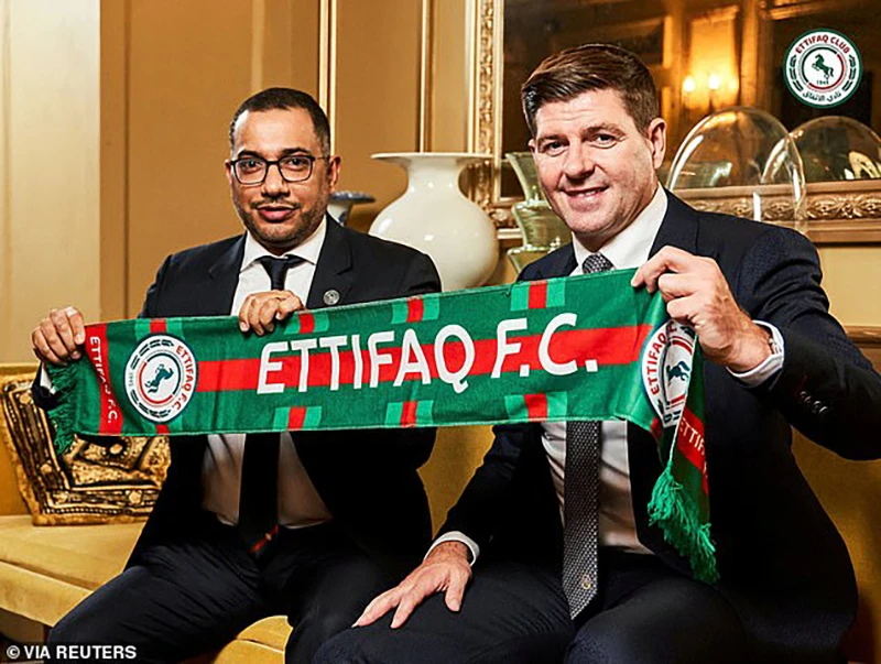 Steven Gerrard cuối cùng cũng đồng ý làm HLV trưởng Al Ettifaq dù ban đầu ông từ chối. ẢNH: REUTERS