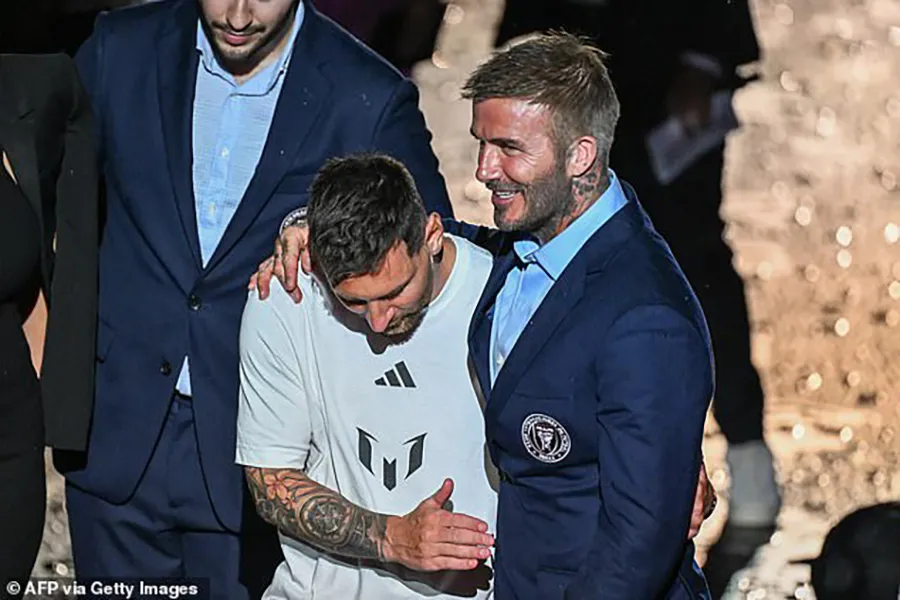 Lionel Messi và David Beckham. ẢNH: GETTY