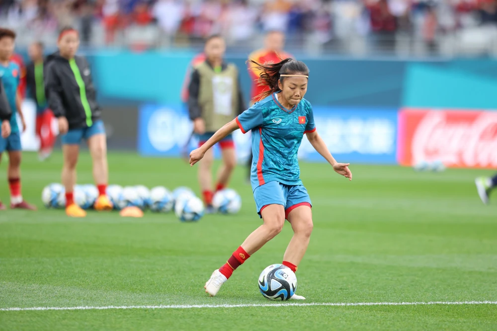 Nỗ lực quả cảm của tuyển nữ Việt Nam trước nhà vô địch thế giới ảnh 18