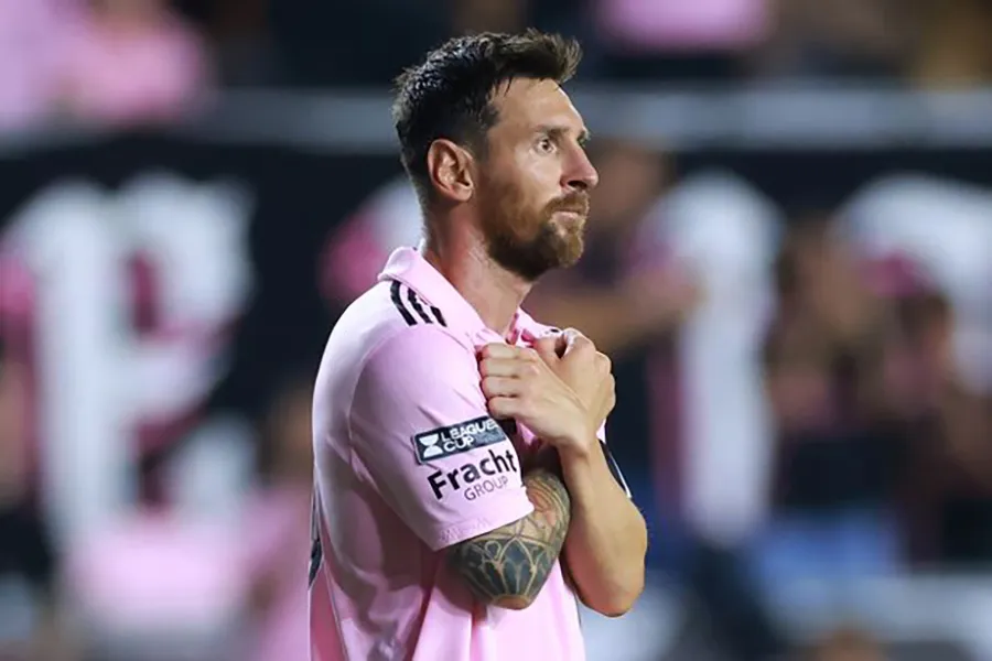 Màn ăn mừng bàn thắng theo phong cách mới của Messi. ẢNH: GETTY