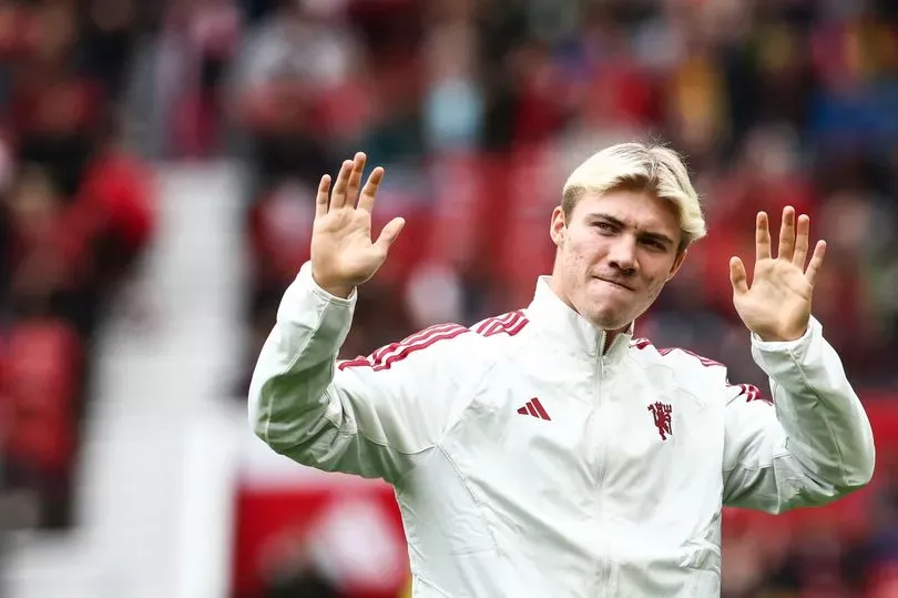 Rasmus Hojlund trong ngày ra mắt khán giả sân Old Trafford. ẢNH: GETTY