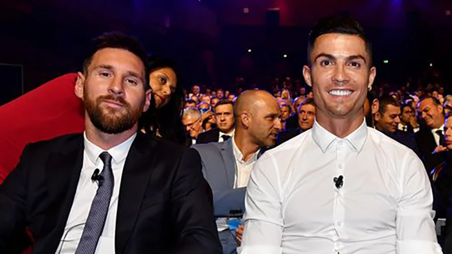 Ronaldo có quan điểm về quả bóng vàng rất khác Messi. ẢNH: GETTY