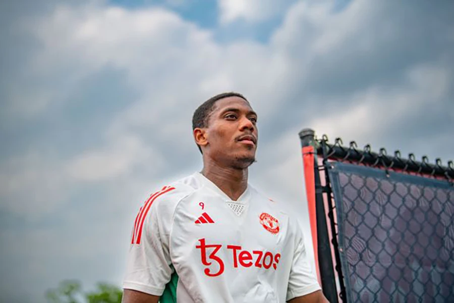 Saudi Pro League đã để mắt đến việc đưa Anthony Martial rời Old Trafford. ẢNH: GETTY Saudi Pro League đã để mắt đến việc đưa Anthony Martial rời Old Trafford. ẢNH: GETTY