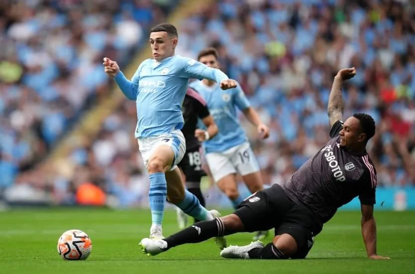 Hàng công Man City quá mạnh so với Fulham. Ảnh: Getty