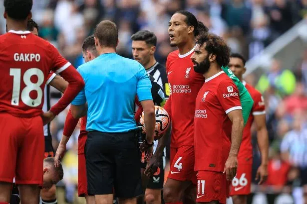 Van Dijk đã gửi lời xin lỗi vì hành vi nóng nảy của mình. ẢNH: GETTY