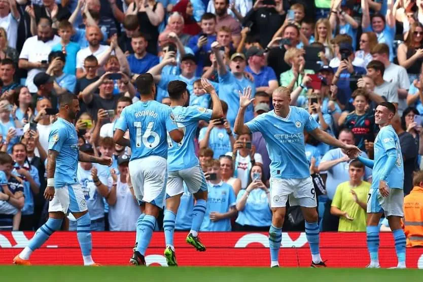 Erling Haaland tiếp tục tỏa sáng và dẫn đầu danh sách vua phá lưới Premier League. Ảnh: Getty Haaland-manchester-city.jpeg