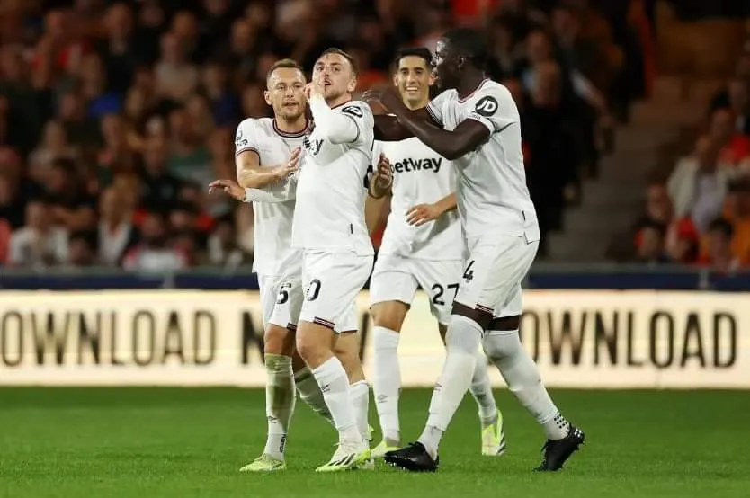 West Ham đang bay cao với thành tích bất bại sau 4 lượt trận. Ảnh: Getty Fulham-premier-league.jpeg