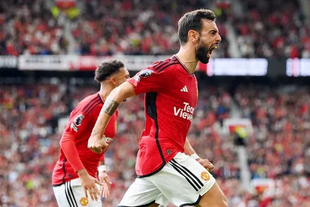 Tài năng trên sân cỏ của Bruno Fernandes là không thể bàn cãi. ẢNH: GETTY manchester-united-bruno-fernandes.jpg