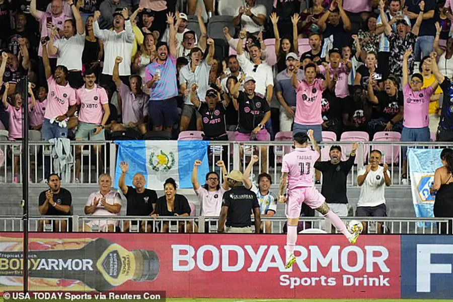 Không có Messi trên sân, Inter Miami vẫn giành chiến thắng đậm. ẢNH: REUTERS inter-miami.jpg