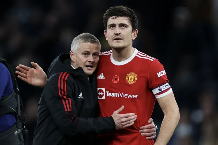 Solskjaer là người bổ nhiệm Maguire làm đội trưởng MU. ẢNH: Marc Aspland - The Times manchester-united-harry-maguire.png