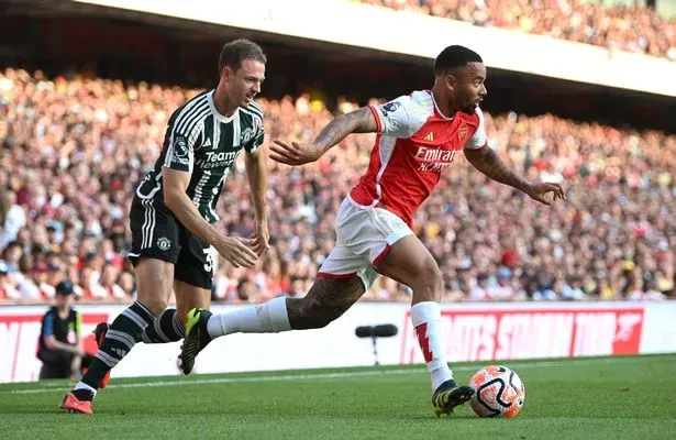 Trước đó, Evans vào sân từ ghế dự bị trong trận MU thua ngược Arsenal 1-3. ẢNH: GETTY mu-evans.jpg