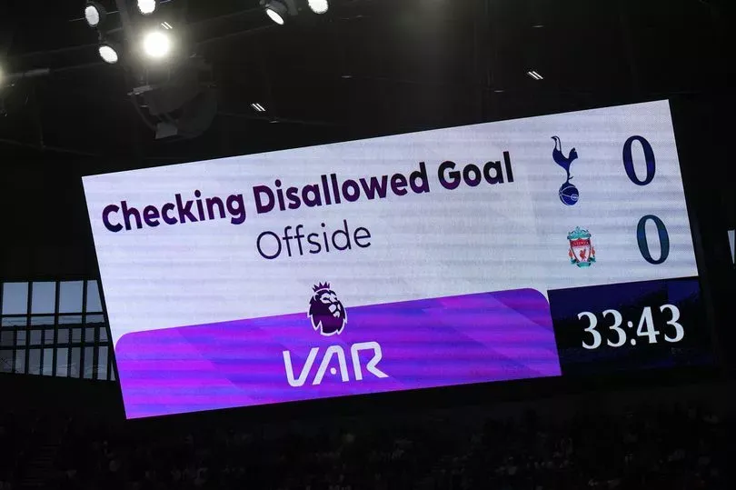 LIVERPOOL-VAR.jpg