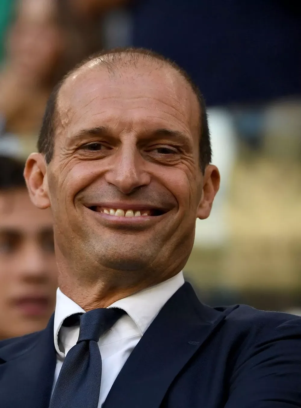 HLV Massimiliano Allegri đang muốn tăng cường nhân sự chất lượng ở hành lang cánh cho Juventus. ẢNH: GETTY Allegri-juventus.jpg