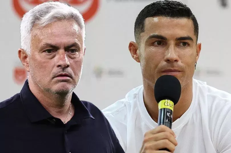 Ronaldo đã thuyết phục được Mourinho đến Saudi Arabia làm việc, vấn đề còn lại chỉ là thời gian. ẢNH: MIRROR mourinho-ronaldo.jpg