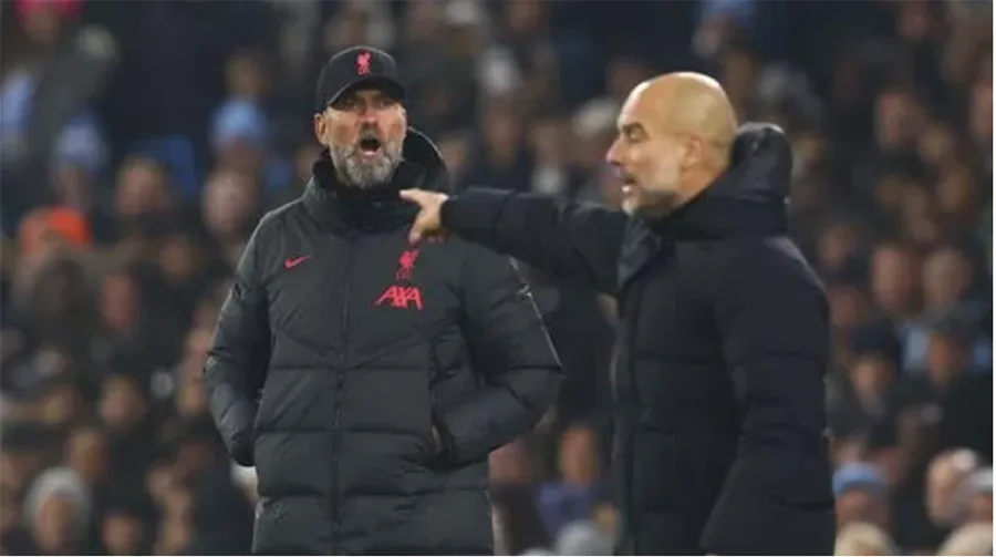 Cuộc đối đầu giữa Jurgen Klopp và Pep Guardiola mùa này sẽ đá sớm. ẢNH: GETTY premier-league-klopp-pep-guardiola.png