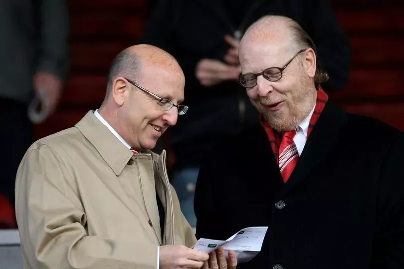 Nhà Glazer định giá MU đến 10 tỉ bảng Anh. ẢNH: GETTY manchester united, glazer