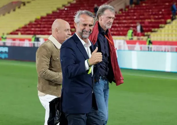 ... và Jean-Claude Blanc là ứng viên làm giám đốc thể thao MU. ẢNH: GETTY Jean-Claude-Blanc-manchester-united.jpg