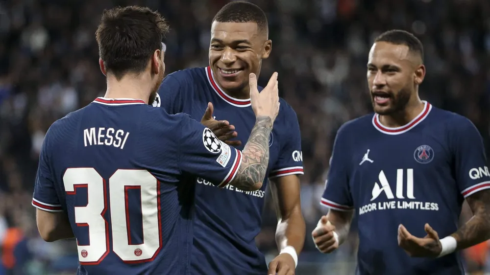 Messi, Mbappe và Neymar thời còn thi đấu chung tại PSG. Ảnh: Getty Mbappe-neymar-messi.jpeg