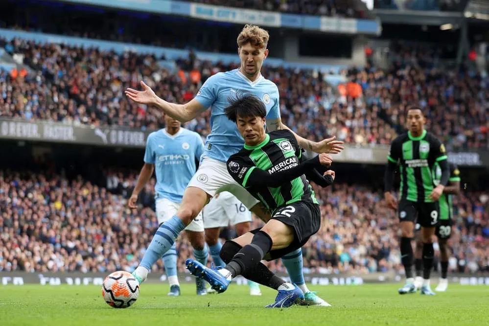 Brighton rất nỗ lực nhưng không thể có mang về 1 điểm trước Man City. Ảnh: Getty IMG_6387.jpeg