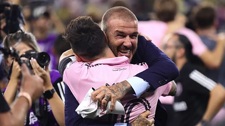 Ông chủ David Beckham rất vui khi Messi chọn gia nhập Inter Miami. ẢNH: GETTY messi-beckham.jpeg