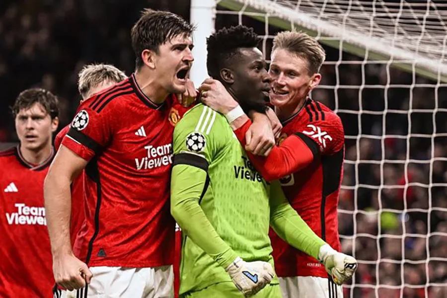 Onana đã lên tiếng gỡ tội cho Garnacho. ẢNH: GETTY onana-manchester-united.jpeg