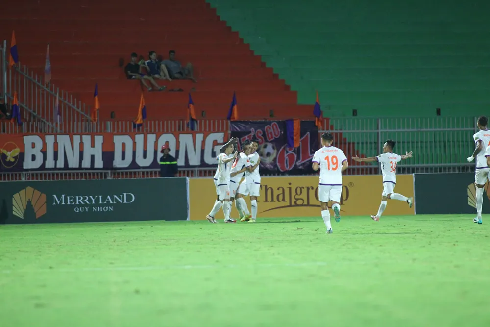 Bình Dương thắng Bình Định 2-0 ngay trên sân khách. Ảnh: ANH THỊNH IMG_6468.jpeg