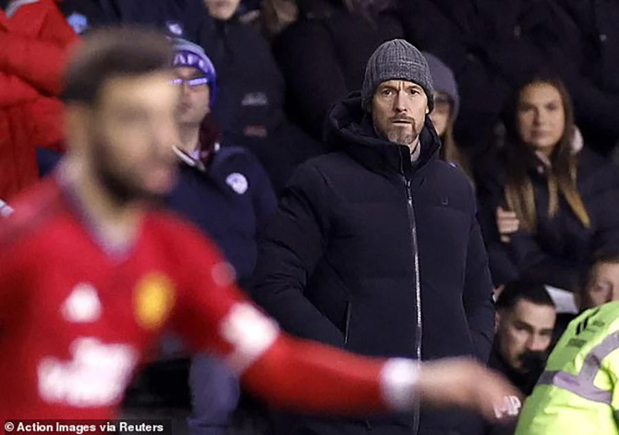 Ten Hag đơn giản nói thắng Wigan là hoàn thành công việc. ẢNH: REUTERS erik-ten-hag-manchester-united-8535.jpg