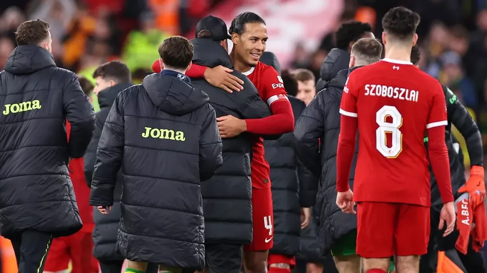 Van Dijk là hạt nhân trong kỷ nguyên đại thành công của Liverpool dưới thời Jurgen Klopp. ẢNH: GETTY liverpool-van-dijk-jurgen-klopp.jpg