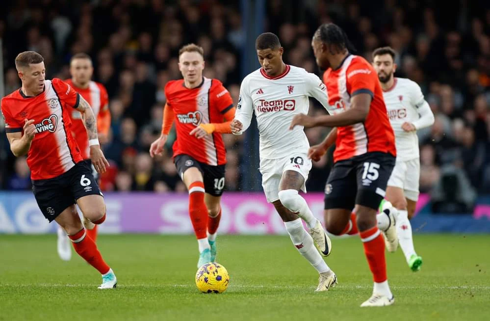 Thắng Luton Town, MU rút ngắn khoảng cách với top 4 xuống còn 5 điểm. Ảnh: Getty IMG_7806.jpeg