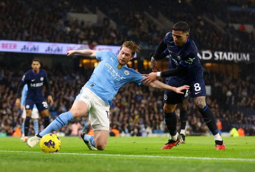 Man City chắc chắn không muốn lập lại sai lầm trong trận hòa với Chelsea. Ảnh: Getty premier-league-man-city.jpeg