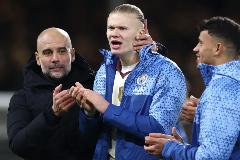 Pep Guardiola và cả Erling Haaland đều cho rằng bỏ lỡ cơ hội không phải là vấn đề. ẢNH: haaland-pep-guardiola.png