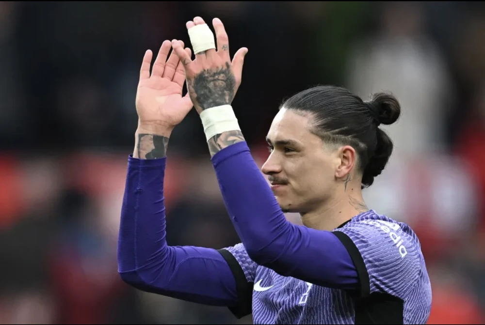 Nunez đứng thứ hai trong danh sách các cầu thủ bỏ lỡ nhiều cơ hội nhất Premier League. ẢNH: AFC nunez-liverpool.png
