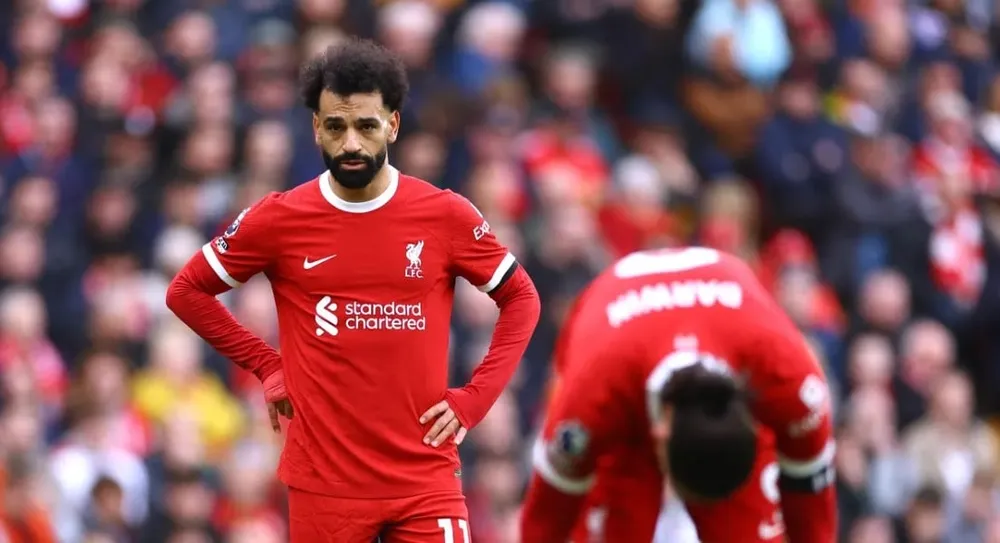 Thua Crystal Palace, Liverpool hụt hơi trong cuộc đua vô địch Premier League. Ảnh: Getty IMG_8640.jpeg