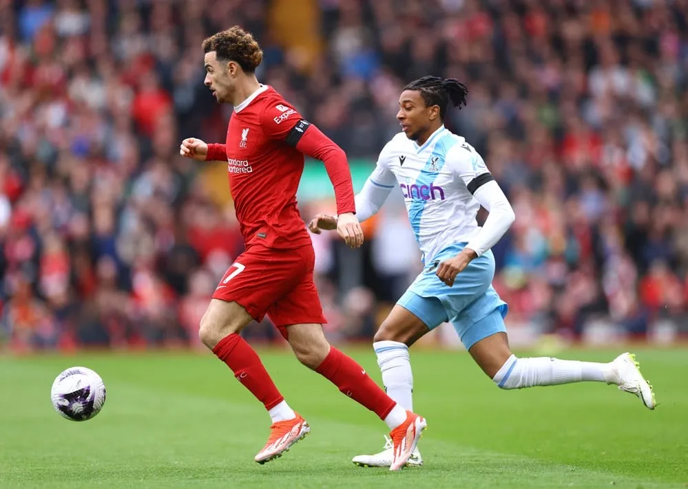 Phung phí quá nhiều cơ hội, Liverpool gục ngã ngay trên sân nhà Anfield. Ảnh: Getty Liverpool thua sốc ngay tại Anfield