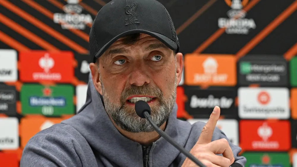 Klopp nói Liverpool có thua thì cũng phải thua thật đẹp. ẢNH: GETTY klopp-liverpool.jpeg