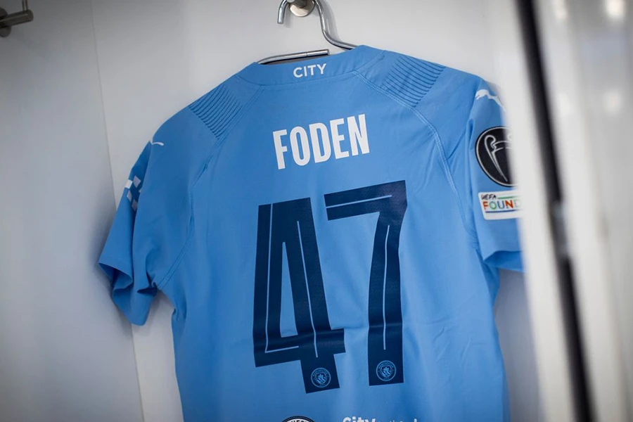 Phil Foden muốn làm nên lịch sử cùng Man City với chiếc áo số 47. ẢNH: GETTY phil-foden-man-city.jpeg