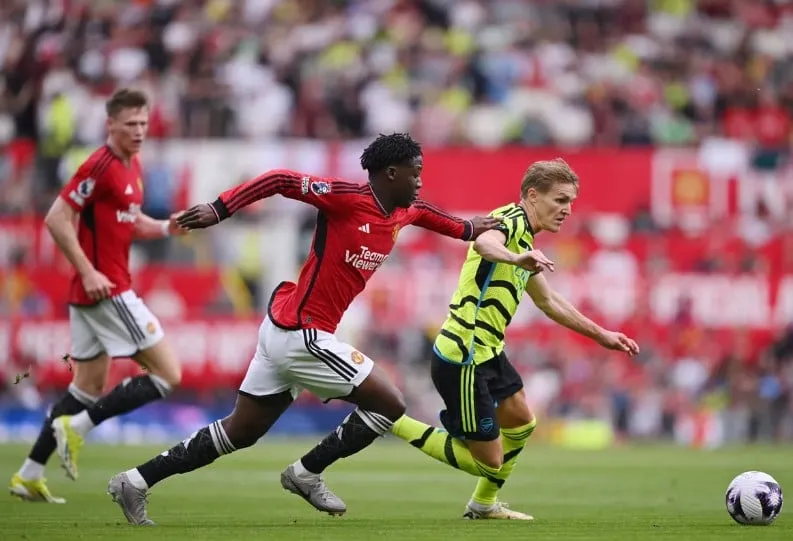 MU bất lực trong việc chen chân vào top 6. Ảnh: Getty premier-league-mu.jpeg