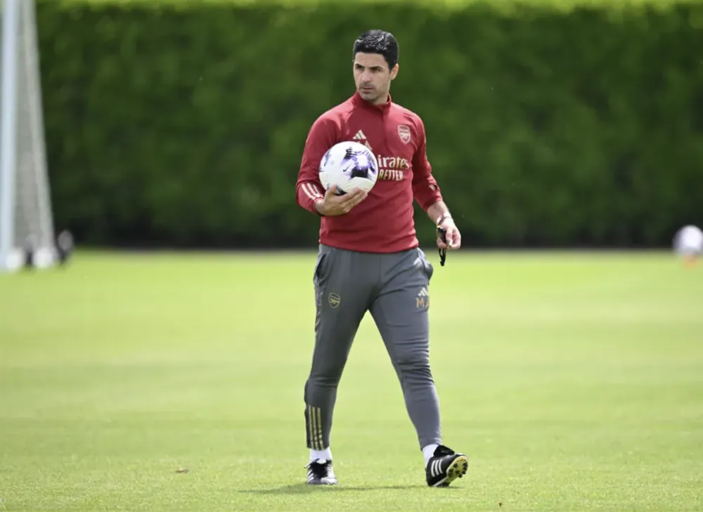 Arteta tiếc nuối vì Son Heung-min bỏ lỡ cơ hội giúp Arsenal đăng quang Premier League. ẢNH: GETTY arsenal-mikel-arteta.png