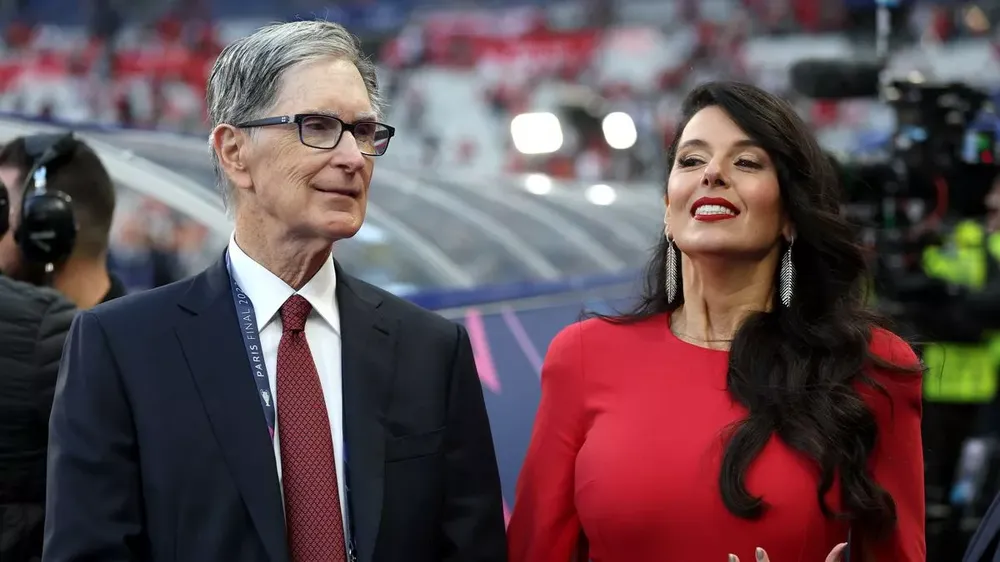 Ông chủ Liverpool John Henry và vợ Linda Pizzuti. ẢNH: GETTY vo-cua-ong-chu-liverpool.jpg