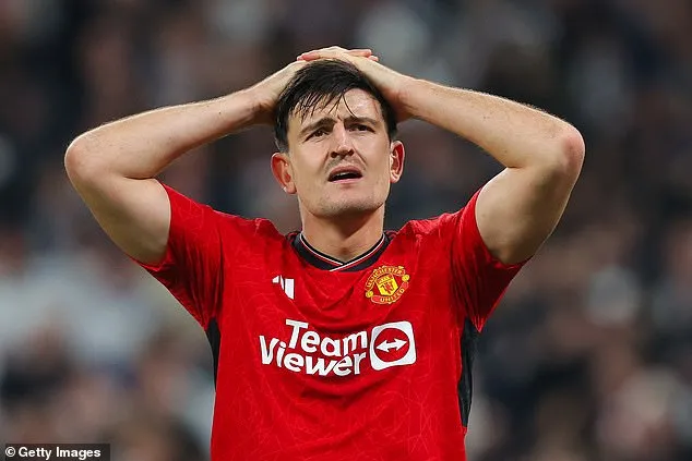 Maguire đã vắng mặt trong 2 trận chung kết đấu cúp của MU vì chấn thương, bao gồm chung kết Europa League và chung kết FA Cup sắp tới. ẢNH: GETTY maguire-man-united.jpg